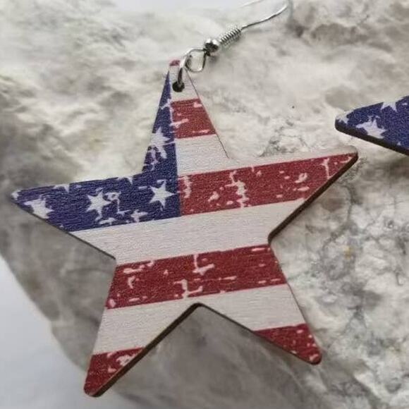 Wood Patriotic Americana Red White Blue Stars Dangle Earrings - Picture 2 of 2